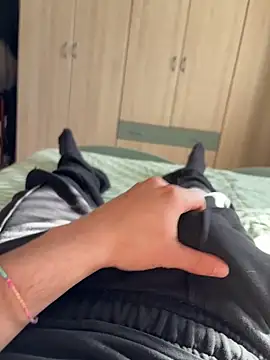 giovanni5281 online show from 04-07-26, 03:56