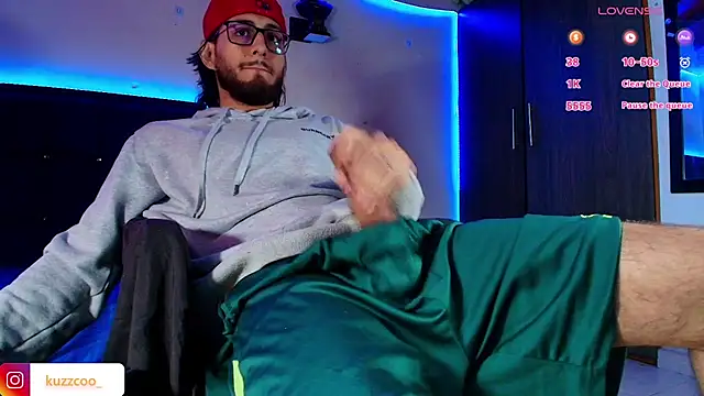 kuzzcoo online show from 11-09-25, 12:47