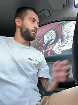 ElChapoGuzman95 online show from 09-18-25, 04:36