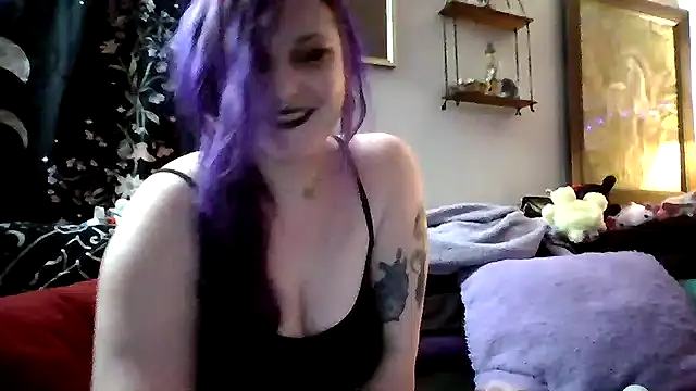 LunaLilith online show from 02-01-25, 11:21