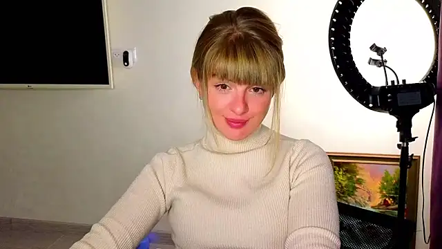  comefeelme  online show from 12-18-25, 04:24