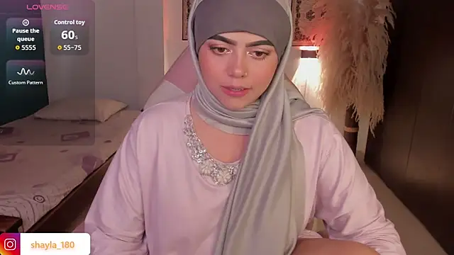 shayla 18 online show from 01-05-26, 09:07