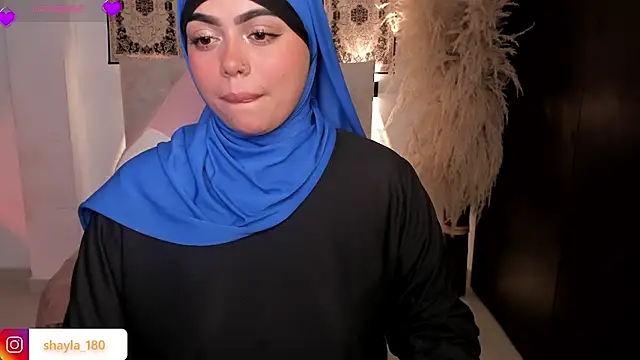 shayla 18 online show from 06-22-26, 10:40