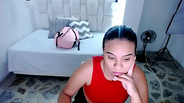 tiffany  pink online show from 03-06-25, 07:10