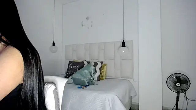 tiffany  pink online show from 09-14-25, 05:23