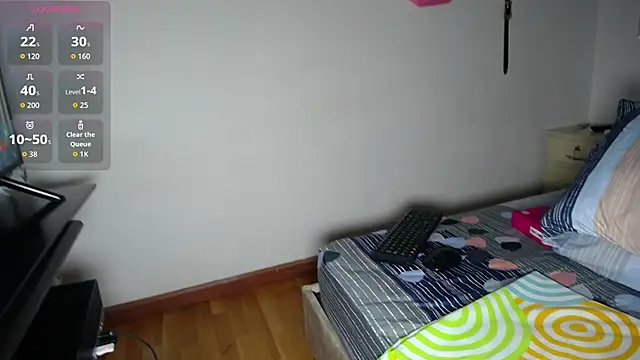 tiffany  pink online show from 12-18-25, 08:59