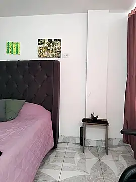 Snapshot of Fleurmeyer79 chatting on 02-10-26, 02:54 Fleurmeyer79 online show from 02-10-26, 02:54