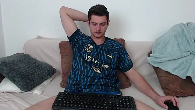 Snapshot of AndyFame chatting on 04-22-26, 05:14 AndyFame online show from 04-22-26, 05:14