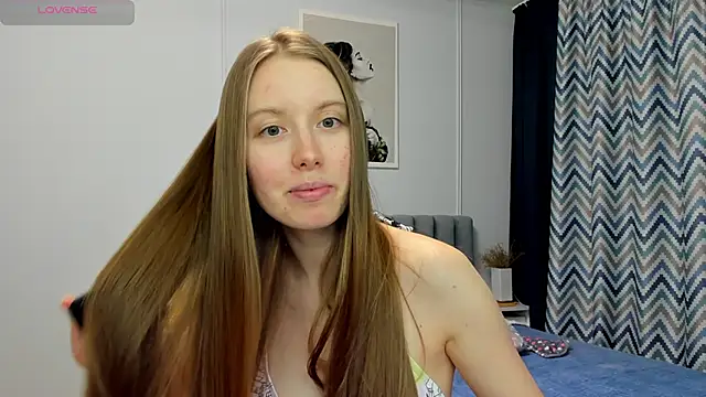 Snapshot of Peggy_Beauty chatting on 01-10-25, 09:31 Peggy Beauty online show from 01-10-25, 09:31