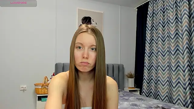 Snapshot of Peggy_Beauty chatting on 01-17-25, 08:55 Peggy Beauty online show from 01-17-25, 08:55