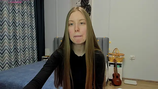 Snapshot of Peggy_Beauty chatting on 03-02-25, 11:09 Peggy Beauty online show from 03-02-25, 11:09