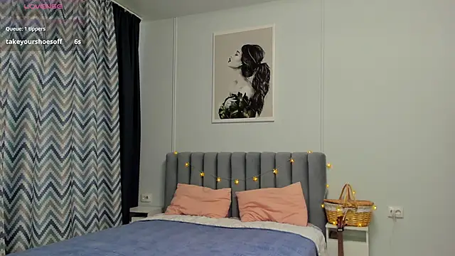 Snapshot of Peggy_Beauty chatting on 03-20-25, 12:53 Peggy Beauty online show from 03-20-25, 12:53