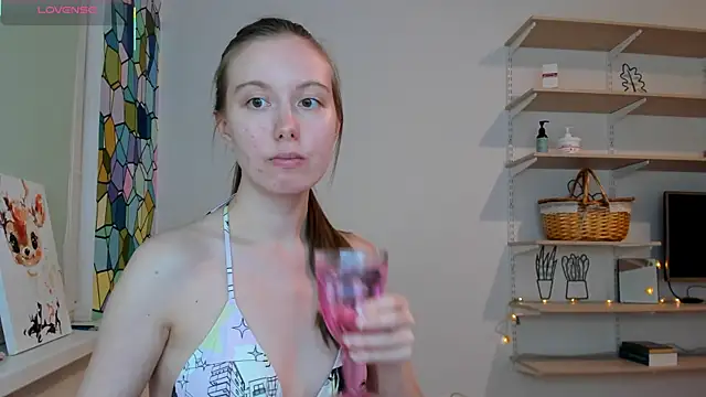 Snapshot of Peggy_Beauty chatting on 09-14-25, 07:13 Peggy Beauty online show from 09-14-25, 07:13