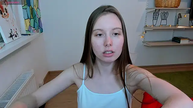 Snapshot of Peggy_Beauty chatting on 10-04-25, 01:53 Peggy Beauty online show from 10-04-25, 01:53