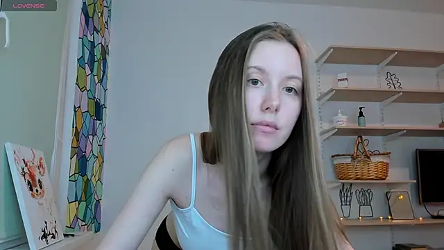 Snapshot of Peggy_Beauty chatting on 10-18-25, 07:47 Peggy Beauty online show from 10-18-25, 07:47