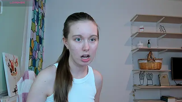 Snapshot of Peggy_Beauty chatting on 10-30-25, 09:48 Peggy Beauty online show from 10-30-25, 09:48