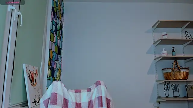 Snapshot of Peggy_Beauty chatting on 11-07-25, 02:55 Peggy Beauty online show from 11-07-25, 02:55