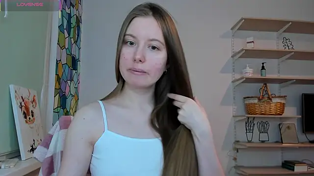 Snapshot of Peggy_Beauty chatting on 11-15-25, 04:32 Peggy Beauty online show from 11-15-25, 04:32