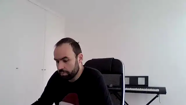 Snapshot of joaodias_97 chatting on 03-16-26, 10:30 joaodias 97 online show from 03-16-26, 10:30