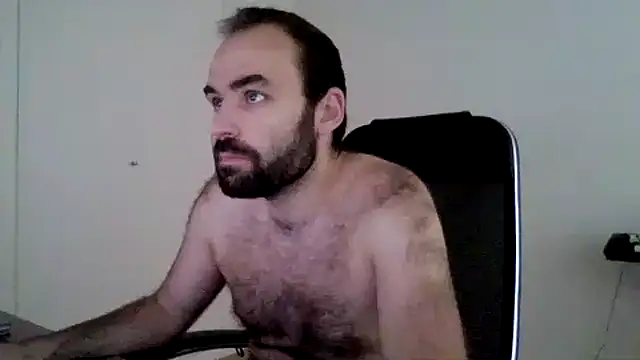 Snapshot of joaodias_97 chatting on 04-13-26, 12:21 joaodias 97 online show from 04-13-26, 12:21