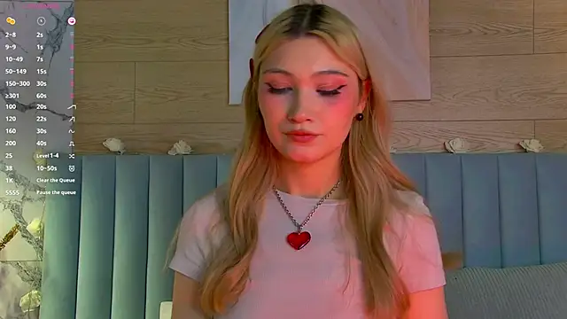 CarolReeves online show from 02-10-25, 09:04