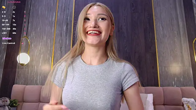 CarolReeves online show from 03-15-25, 04:43