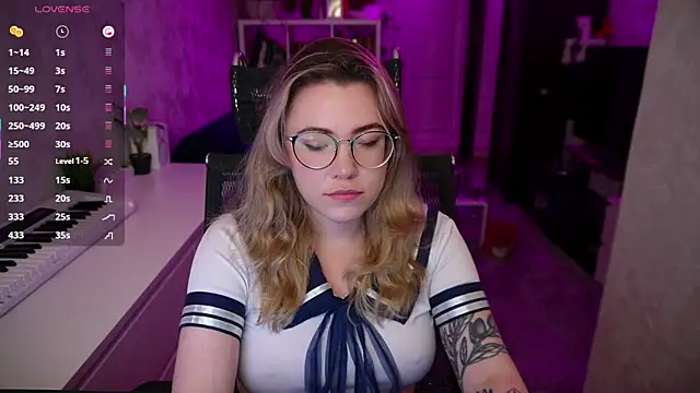 RemyCute online show from 09-18-25, 06:54