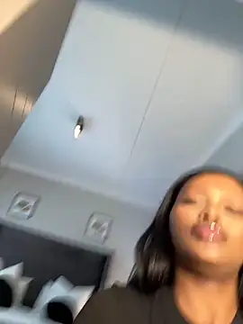 Snapshot of Neelo-Smith chatting on 12-07-24, 06:43 Neelo-Smith online show from 12-07-24, 06:43