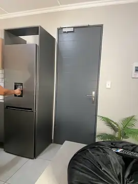 Snapshot of Neelo-Smith chatting on 02-20-25, 10:26 Neelo-Smith online show from 02-20-25, 10:26