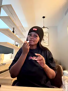 Snapshot of Neelo-Smith chatting on 12-17-25, 05:08 Neelo-Smith online show from 12-17-25, 05:08