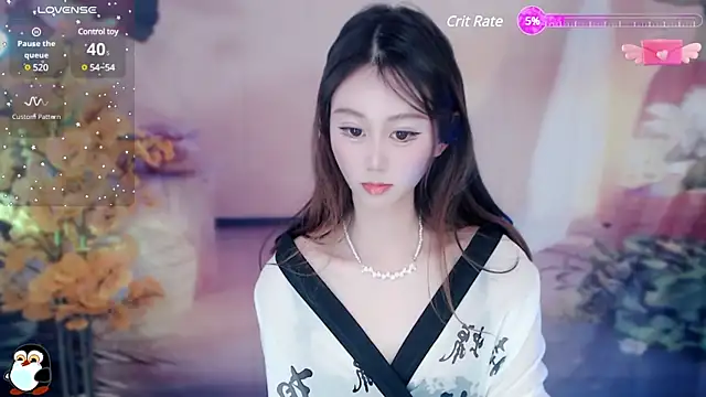 Snapshot of Aimee-520 chatting on 01-04-25, 01:42 Aimee-520 online show from 01-04-25, 01:42