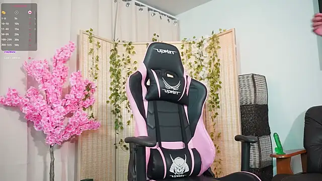 EmmylieMorris online show from 03-10-26, 02:00