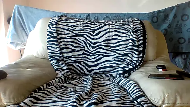 Namastedaddy85 online show from 02-04-25, 01:59