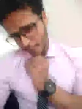 Snapshot of rounakhunk chatting on 03-17-26, 09:23 rounakhunk online show from 03-17-26, 09:23