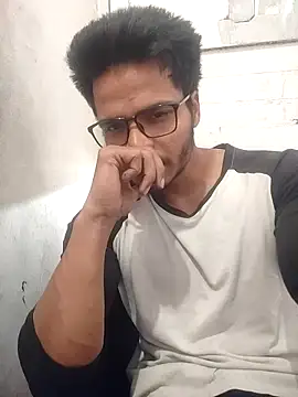 Snapshot of rounakhunk chatting on 03-26-26, 06:30 rounakhunk online show from 03-26-26, 06:30