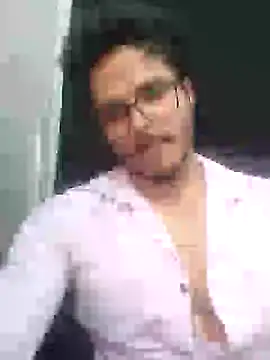 Snapshot of rounakhunk chatting on 04-27-26, 09:29 rounakhunk online show from 04-27-26, 09:29
