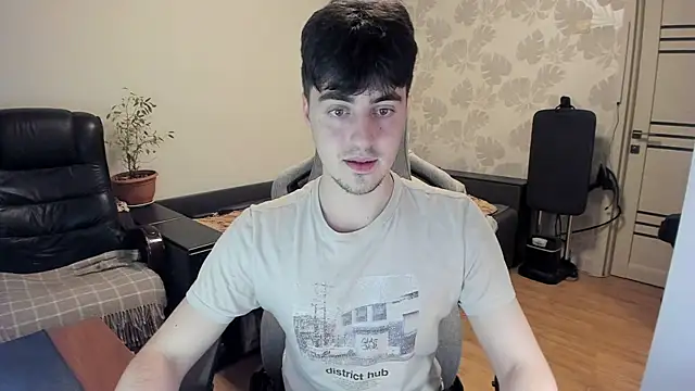 Knuckles17 online show from 11-24-25, 01:11