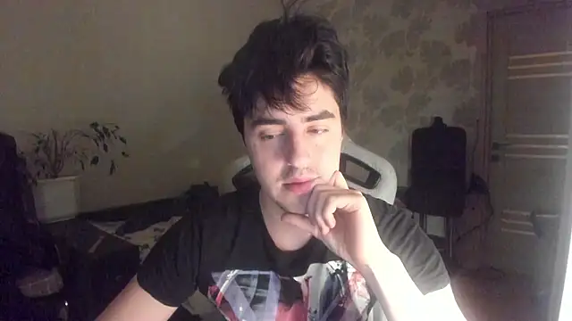 Snapshot of Knuckles17 chatting on 02-21-26, 05:47 Knuckles17 online show from 02-21-26, 05:47