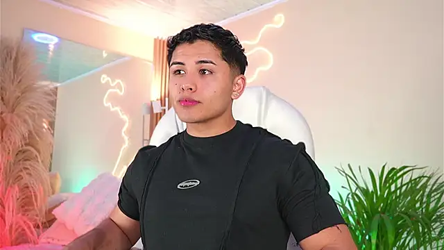 MatiasKorn online show from 04-01-26, 04:24