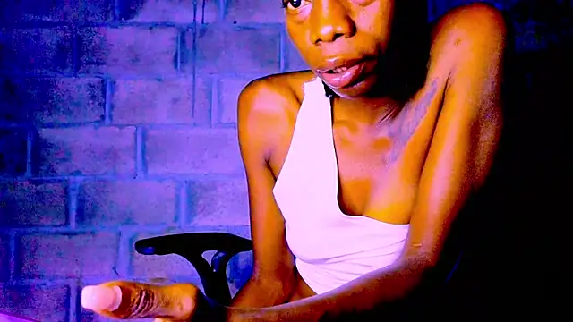 Snapshot of nzanizy chatting on 01-23-25, 08:13 nzanizy online show from 01-23-25, 08:13