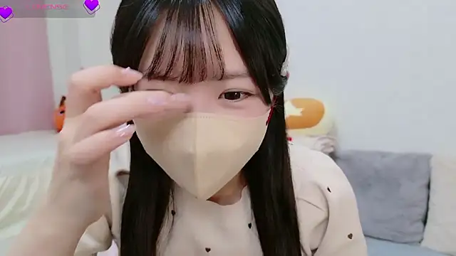 anchan  online show from 09-18-25, 03:03