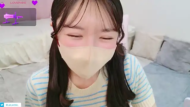 Snapshot of anchan_ chatting on 06-15-26, 01:24 anchan online show from 06-15-26, 01:24