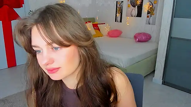 MiracleCurly online show from 03-07-25, 01:31