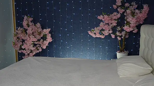 -Mirror-Girl- online show from 04-03-26, 05:49