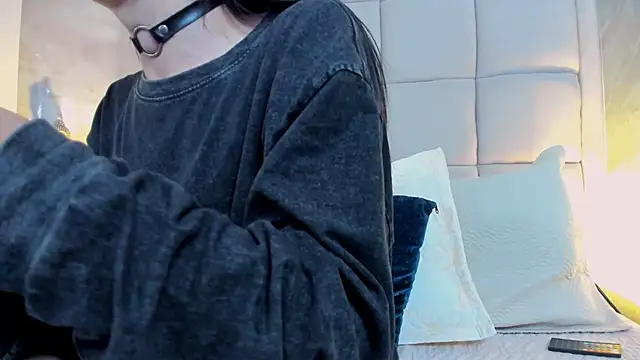 Hecatee 77 online show from 11-10-25, 07:46