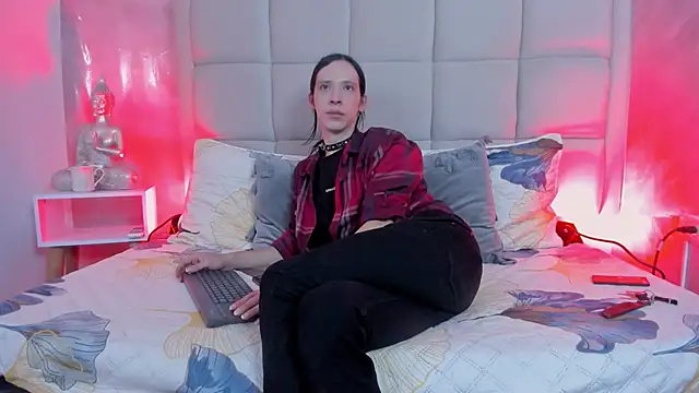 Hecatee 77 online show from 01-09-26, 08:21