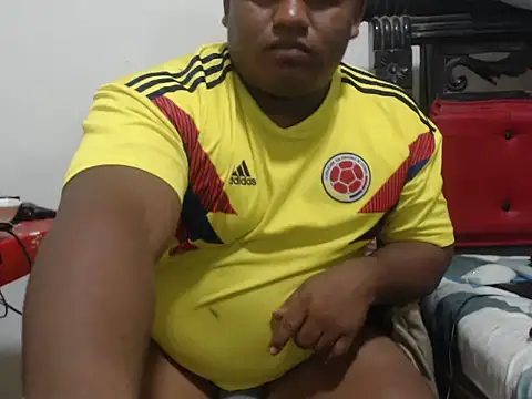 PONSE LATINO online show from 07-04-26, 02:51