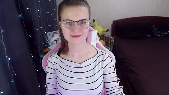 MissBrightShine online show from 02-07-25, 04:14