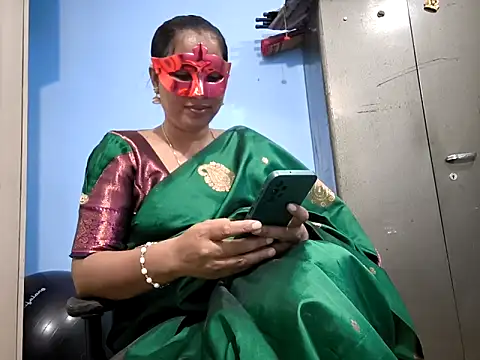 Snapshot of SANJU5888 chatting on 04-24-26, 08:17 SANJU5888 online show from 04-24-26, 08:17