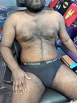 Rayansmith  online show from 12-21-25, 03:57